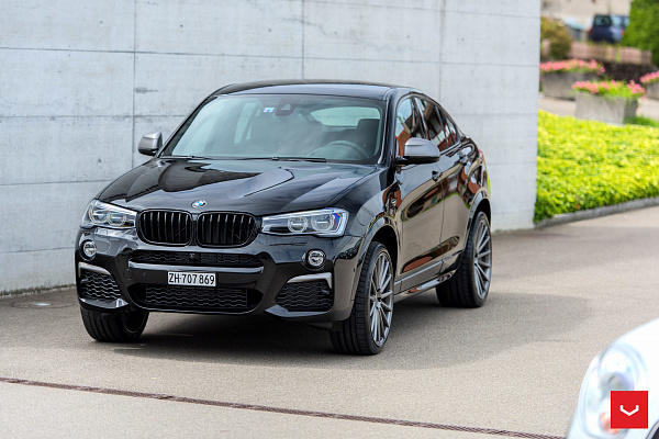 Фото дисков Vossen VFS-2 Глянцевый графит на BMW X4 (F26)
