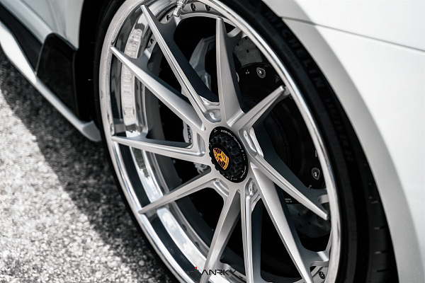 Фото дисков Anrky AN33 Сатиновый лак на Porsche 911 VIII