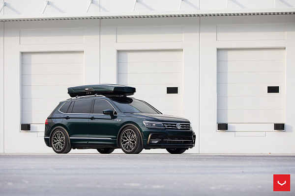 Фото дисков Vossen HF-2 Алмазная проточка на Volkswagen Tiguan II