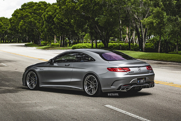 Фото дисков Strasse Wheels SV4 Deep Concave FS Сатиновый графит на Mercedes-Benz S-Class (W222, C217)