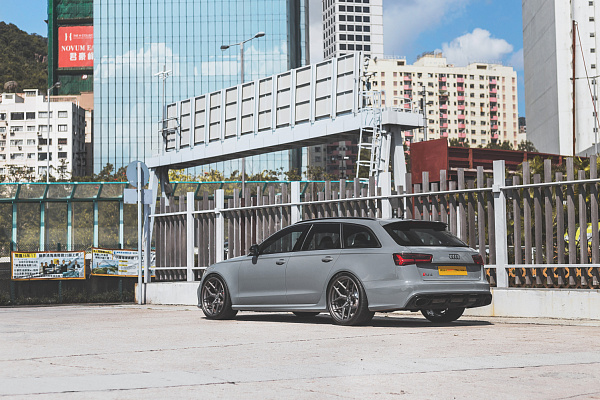 Фото дисков Brixton Forged PF7 Сатиновый темный лак на Audi A/RS 6 (C8)