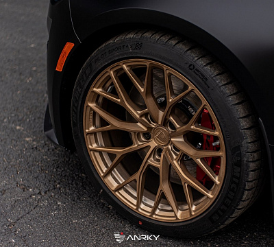 Фото дисков Anrky AN10 на Cadillac CT5