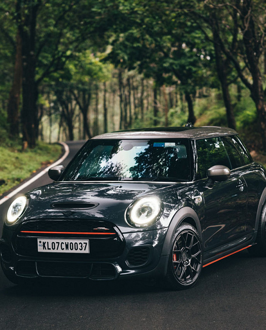 Фото дисков MR147 CM7 Сатиновый графит на MINI Cooper III