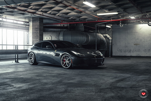 Фото дисков Vossen S21-01 Полированный лак на Ferrari GTC4Lusso