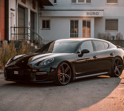 Фото дисков Vossen HF-1 на Porsche Panamera I