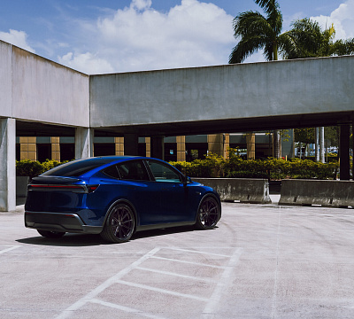 Фото дисков Vossen HFX-2 (5-Lug) на Tesla Model Y