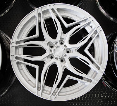ADV.1 ADV005F M.V2 Advanced Series