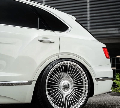 Фото дисков ST Wheels ST5 на Bentley Bentayga