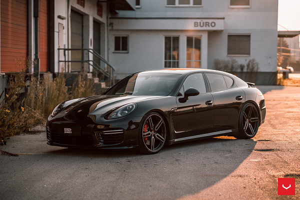 Фото дисков Vossen HF-1 Алмазная проточка на Porsche Panamera I