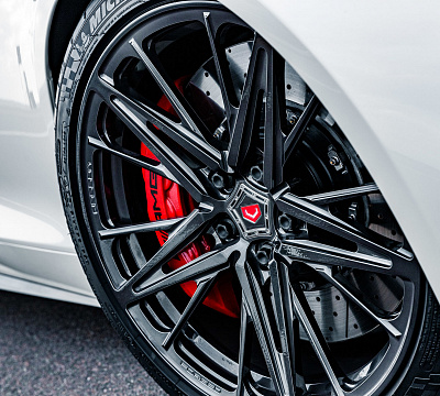 Фото дисков Vossen M-X6 на Mercedes-Benz AMG GT I