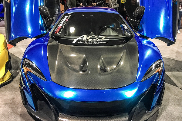 Фото дисков Strasse Wheels SV1 Deep Concave FS Другой цвет на McLaren 650S
