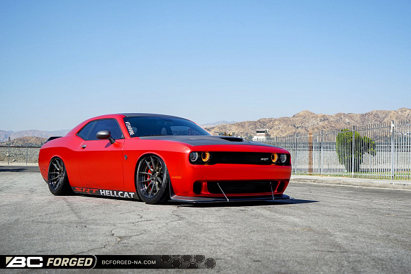 Dodge Challenger SRT