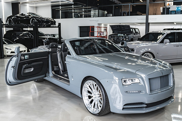 Фото дисков Anrky AN30 Глянцевый лак на Rolls-Royce Wraith