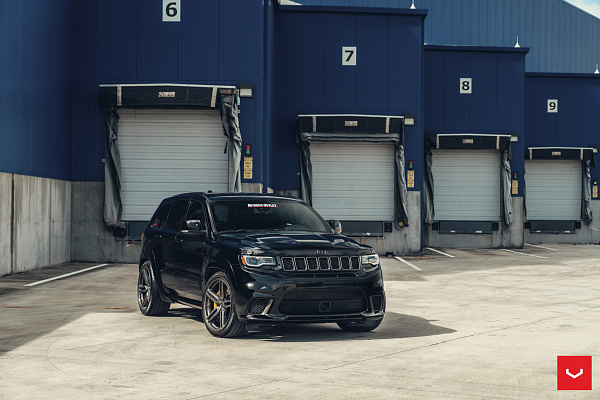 Фото дисков Vossen HF-1 Сатиновый графит на Jeep Grand Cherokee IV