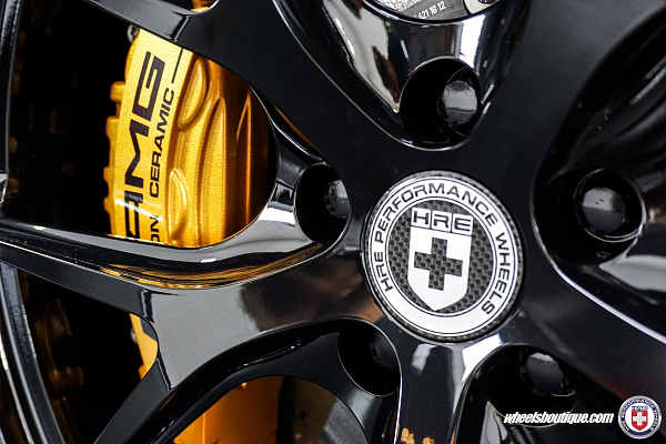 Фото дисков HRE P101 Черный глянец на Mercedes-Benz SLS AMG