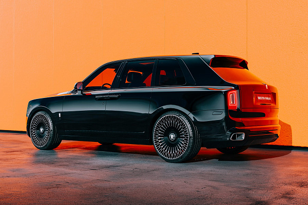 Фото дисков Brixton Forged LX09 Алмазная проточка на Rolls-Royce Cullinan