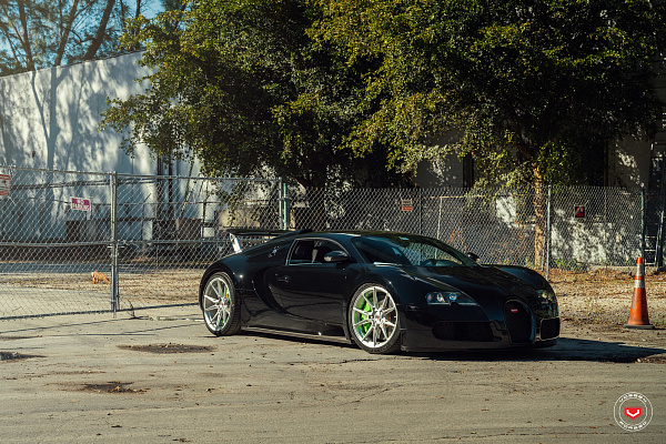 Фото дисков Vossen EVO-2R Глянцевый лак на Bugatti Veyron