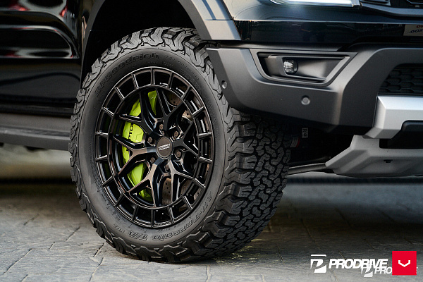 Фото дисков Vossen HFX-1 (6-Lug) Черный глянец на Ford Ranger T6.2