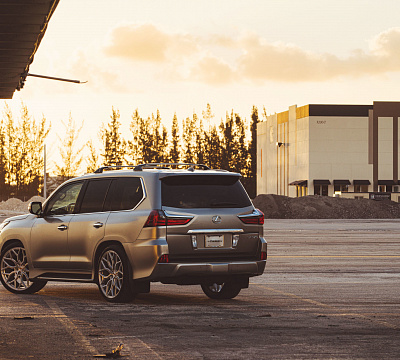 Фото дисков Vossen S17-01 на Lexus LX III