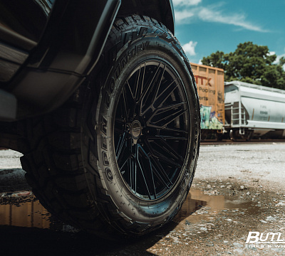 Фото дисков Vossen HF6-5 на Ram 1500 V