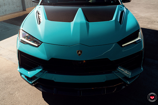 Фото дисков Vossen S21-08 Глянцевый тонированный лак на Lamborghini Urus