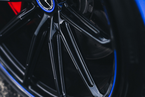 Фото дисков Brixton Forged R11-R Черный глянец на Audi A/RS 6 (C8)