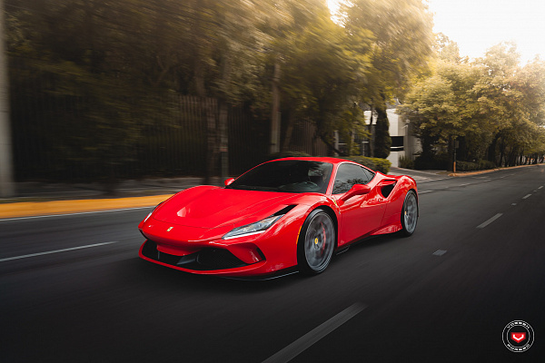 Фото дисков Vossen S17-01 Матовый графит на Ferrari F8