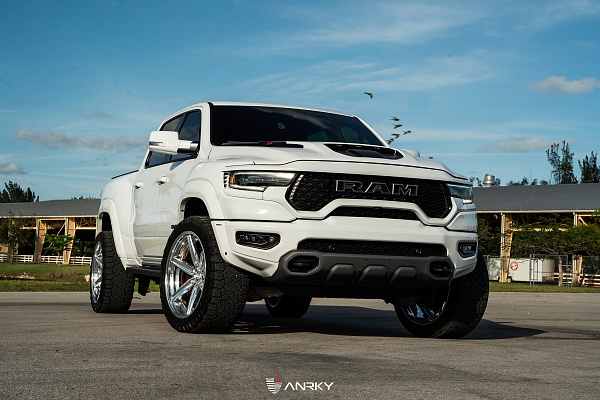 Фото дисков Anrky AN36-S Полированный лак на Ram 1500 V