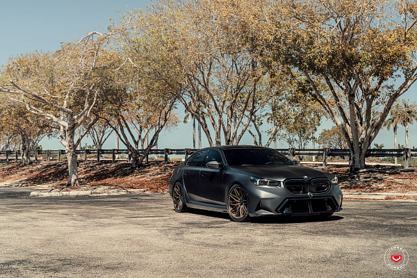 Фото дисков Vossen VPS-4 Сатиновая бронза на BMW 5/M5 (G60/G90)