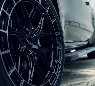 Фото дисков Vossen HFX-1 (6-Lug) на Chevrolet Silverado IV