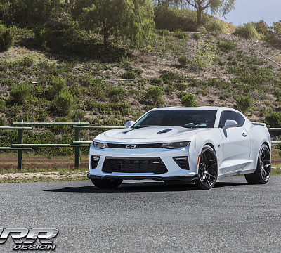 Фото дисков MRR FS01 на Chevrolet Camaro VI