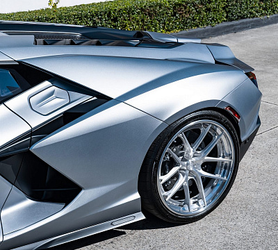 Фото дисков Anrky XR-301 на Lamborghini Revuelto