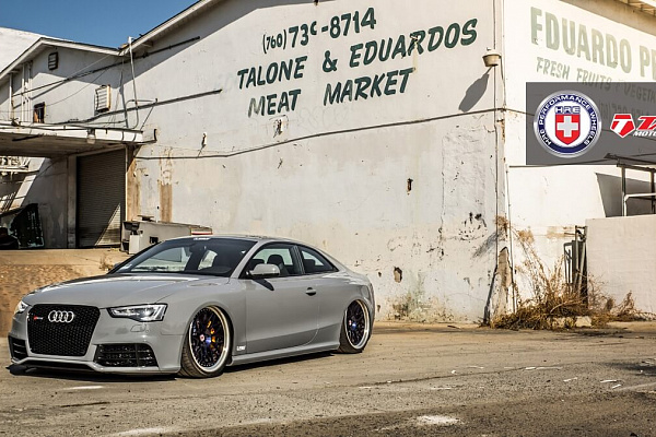 Фото дисков HRE 300 Другой цвет на Audi A/S/RS 5 (8T)