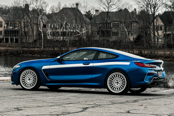 Фото дисков Brixton Forged TR20 Белый глянец на BMW 8/M8