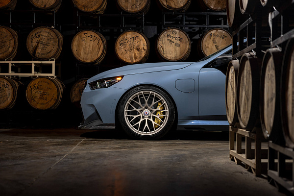 Фото дисков HRE 520M Сатиновая шампань на BMW 5/M5 (G60/G90)
