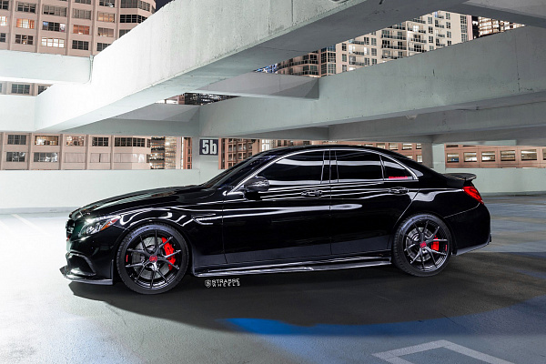Фото дисков Strasse Wheels SM5R Deep Concave Monoblock Другой цвет на Mercedes-Benz C-Class (W205)