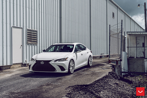 Фото дисков Vossen HF-4T Полированный лак на Lexus ES VII