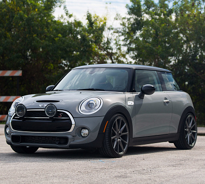 Фото дисков Vossen VFS-1 на MINI Cooper III
