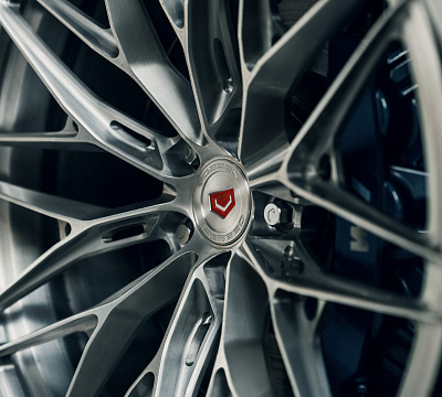 Фото дисков Vossen S21-02 на BMW 8/M8
