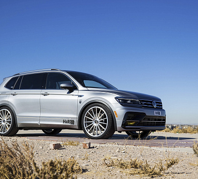 Фото дисков Rotiform DUS на Volkswagen Touareg II