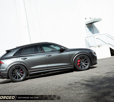 Фото дисков BC Forged HCA191 на Audi Q8