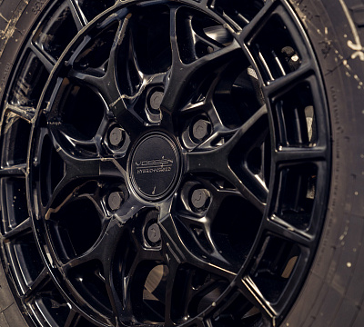 Фото дисков Vossen HFX-1 (6-Lug) на Lexus GX III