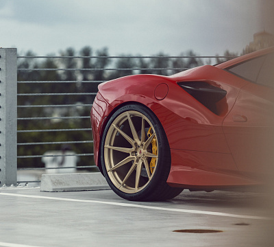 Фото дисков Vossen EVO-2 на Ferrari F8