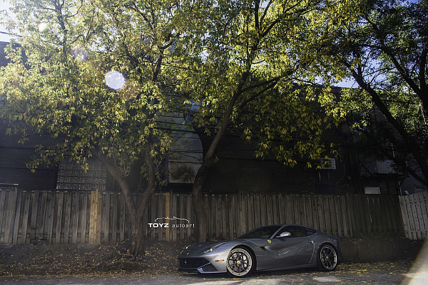 Фото дисков HRE S101 Глянцевый тонированный лак на Ferrari F12