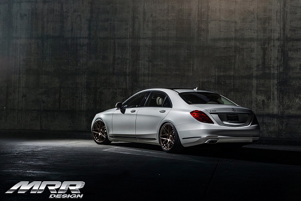 Фото дисков MRR FS01 Глянцевая бронза на Mercedes-Benz S-Class (W222, C217)