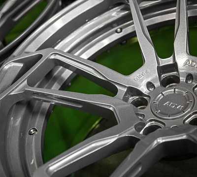 ADV.1 ADV5.3 M.V2 CS