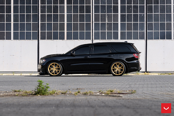 Фото дисков Vossen HF-5 Глянцевое золото на Dodge Durango III