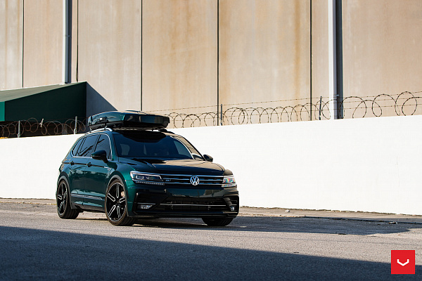 Фото дисков Vossen HF-1 Алмазная проточка на Volkswagen Tiguan II