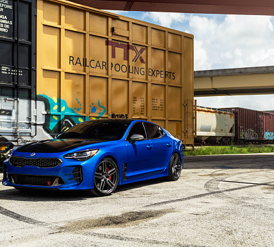 Фото дисков Vossen HF-1 на Kia Stinger