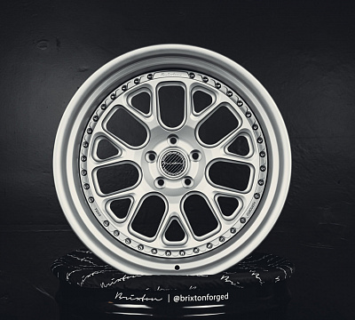 Brixton Forged TR08